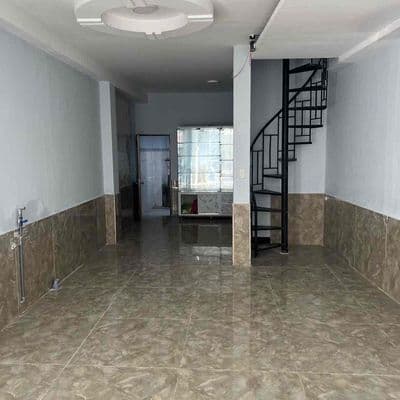 Nhà thuê mặt tiền đường Tái Thiết f 11 Tân Binh Dt 3,8x12m 1 trệt 2 l