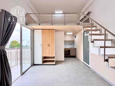 Cho thuê chdv mới xây ban công ngay đh ufm 5 phút đi xe võ văn hát