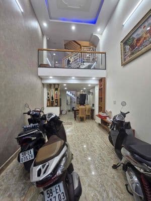 Bán nhà Đường Quang Trung 3PN 3WC Lững + 2Lầu 5.3Tỷ SHR
