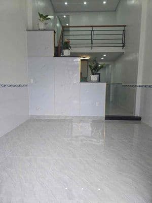 Cho thuê nhà bà điểm 5 – gần nguyễn ảnh thủ
