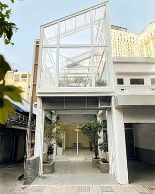 Cho thuê mt huỳnh tịnh của q3 - 3.7x16m, trệt lửng, giá 23tr