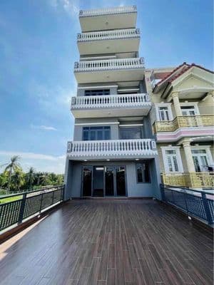 mt thụt Trường Thọ, dt đất một chín ba m2, ngang 6m bề thế, hơn 8tx