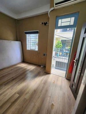 Nhà 2 lầu 2pn 2wc sân thuợng nguyễn văn lượng p gò vấp