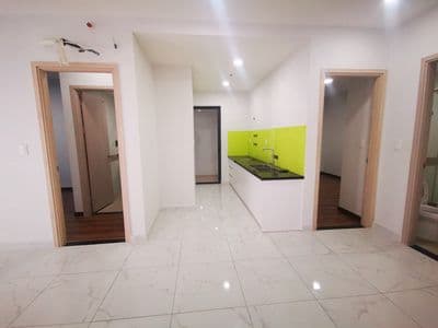 Cho thuê vội căn 2PN 2WC trống + sẵn rèm, máy lạnh Charm City Dĩ An