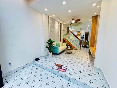 Nhà đẹp, hẻm xe hơi phan văn trị, 44m2 đất, 3pn, full nội thất, ở liền