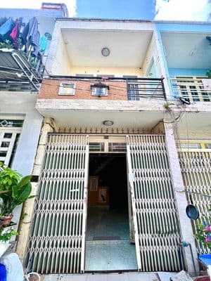 Nhà cũ có sổ hồng Huỳnh Tấn Phát Nhà Bè