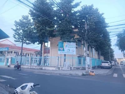 bán nhà xẻo trôm