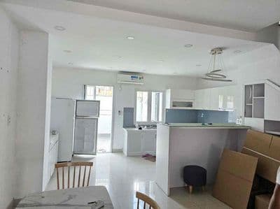 Nhà Phú Mỹ , Thủ Dầu Một 6x22m. 1 trệt 1 Lầu 3pn sẵn nội thất