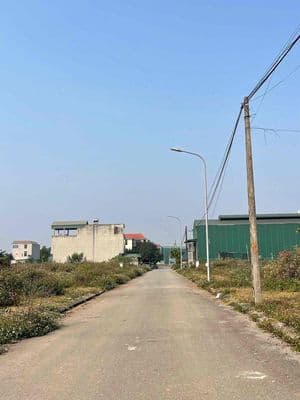 120m tái định cư Bình Yên Hoà Lạc giá tốt quá chỉ loanh quanh 50tr/m