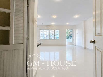 Căn hộ 35m2 ban công, máy giặt riêng, ngay Ngô Tất Tố, Bình Thạnh
