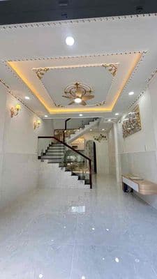 Nhà này k mua thì mua nhà nào, ô tô đỗ cửa