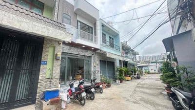 Nhà mới xây, hẻm xe hơi 8m