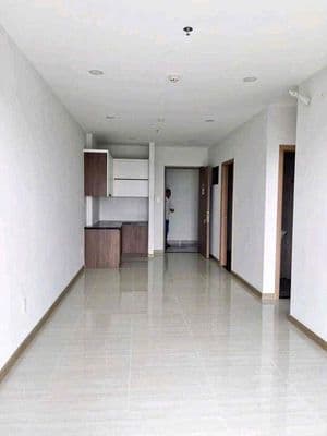 Căn hộ 2 ngủ Làng Đại học, ngay metro dọn vô ở liền