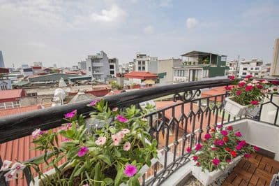 CHO THUÊ Căn hộ cao cấp , gần ngõ 30 Đào Tấn, Ba Đình