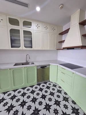 Chính chủ bán căn hộ royal city – 132m² | 4 phòng ngủ | tòa r2b
