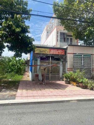 Cần bán nhà 02 mặt tiền đường tạ uyên