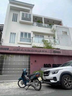 Cho thuê biệt thự phường Hiệp Phú gần ngã tư Thủ Đức