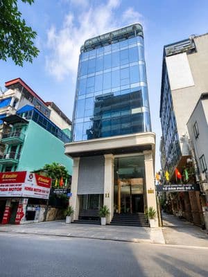 Cho thue toà nhà góc 2 mặt tiền 1.300m2 trung tâm quận 5