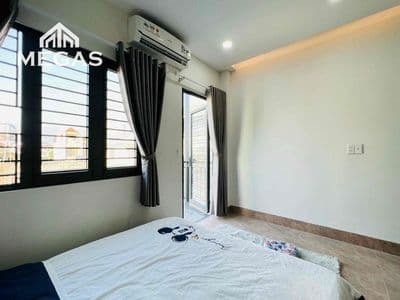 Phòng studio ban công – cách mạng tháng 8, tân bình