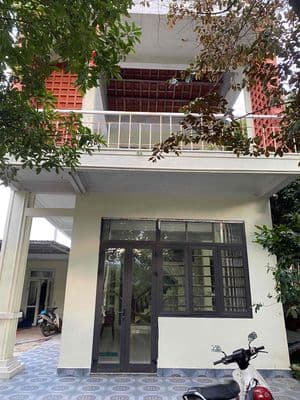 Chính chủ cho thuê nhà nguyên căn 2 tầng mặt tièn 601 hoà liên