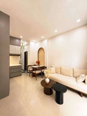 5 đồng 5 - bình thạnh, p.5 - 40m2, pn trệt, hẻm 7m, kinh doanh ngon