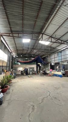 Cho thuê kho/ xưởng mt quốc lộ 1a, dt 600m2 sẵn điện 3fa xưởng cao ráo