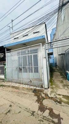 Bán nhà ngay lẩu tôm 5 ri ngay nhà hàng cây dừa. giá chỉ 1,850 tỷ