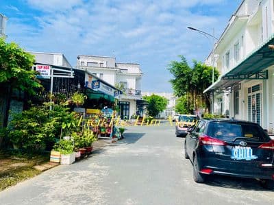 Nhà Cho Thuê 1 Trệt 1 Lầu 3 Phòng Ngủ Có Máy Lạnh Trung Tâm Cần Thơ
