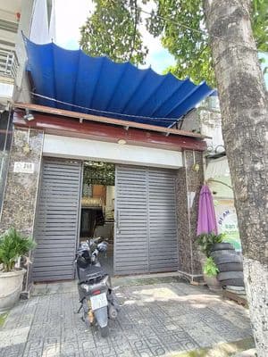 nhà đường 8m vỉa hè cây xanh khu dân cư sân vận động đông hòa