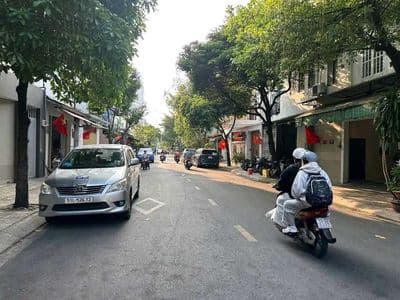 bán nhà mặt tiền