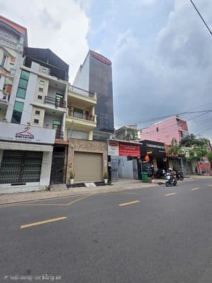 Cho thuê nhà MỚI xây MTKD Tân Quý- DT 4x23- ĐÚc 4 Tấm- MỚI TINH- 3pn