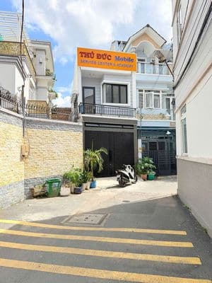 Nhà mới đẹp gần ngay đường linh đông. 1trệt 1 lầu 2pn 2wc. ở+kd ol, vp