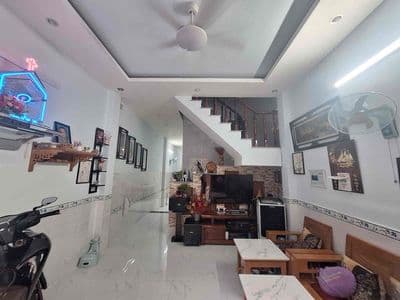 Giảm sâu Nhà 2 tầng gần Trường ĐH Giao Thông Vận Tải Thủ Đức