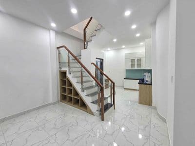 Cho thuê nhà nguyên căn 1 trệt 1 lầu 2pn rộng nhà mới gần q5