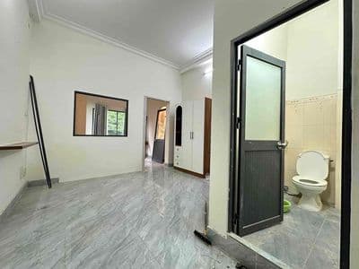 New 5 phòng dạng 1 phòng ngủ ngã tư hàng xanh