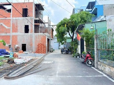 Lô đất hẻm oto 5m sát chợ Phước Long Đỗ Xuân Hợp 4x16.5m không lộ giới