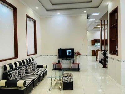 Nhà Hiệp Thành , gần Vòng xoay Hiệp Thành , 1 trệt 2 Lầu 6pn sẵn nt