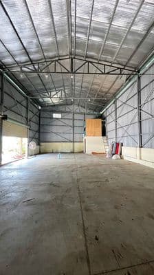 Cho thuê kho/xưởng 200m2 10x20m vuông vức kế kcn tân bình, đường công