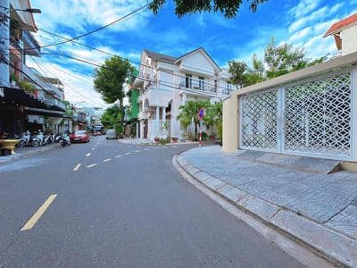 Bán đất tặng nhà c4 - mt đường 5m5 mai xuân thưởng