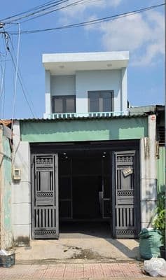 Bán gấp nhà lầu DT 4x30 mặt tiền Nguyễn Thị Thử, gần CV sinh thái HMon