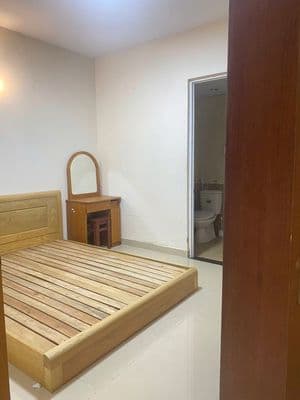 Giá 11tr/tháng căn 2p ngủ- C/c Nguyễn Phúc Nguyên