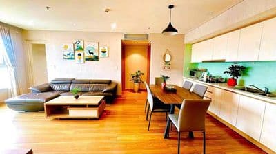 Căn góc F Home 2Pn full nội thất, tầng cao