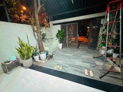 Nhà 3 tầng 3Pn khu Nam Việt Á, full nội thất