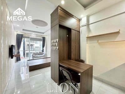 cho thuê căn hộ thang máy gần chợ Bàn Cờ quận 3