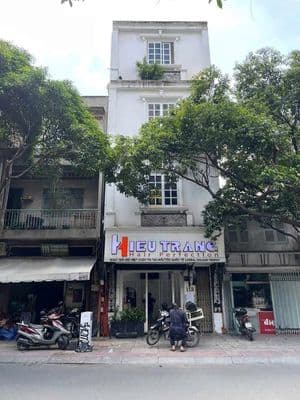 CHO THUÊ MẶT TIỀN - Lê Thị Riêng,P.Bến Thành,Q.1 5x20m 400m2