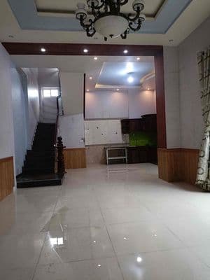 cho thuê nhà nguyên căn mặt tiền võ văn hát