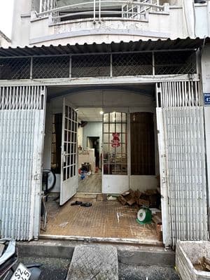 Sắp trả mặt bằng cần kiếm người thuê lại giúp chủ nhà