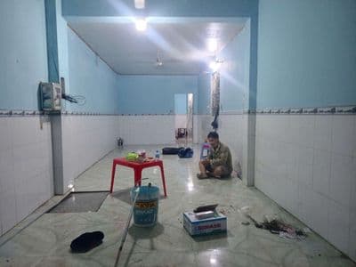 Cho thuê cấp 4 gác lững dt 60m2 đường tô vĩnh diện giáp làng đại học