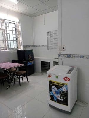 Cho thuê nhà riêng kiên cố, 2 phòng ngủ, có sẵn tiện nghi ở Cồn Khương