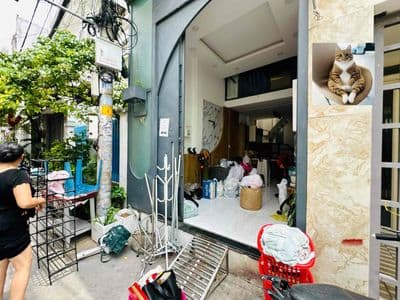 Cho thuê nhà nguyên căn 3 phòng ngủ 2 wc ngay cầu thị nghè